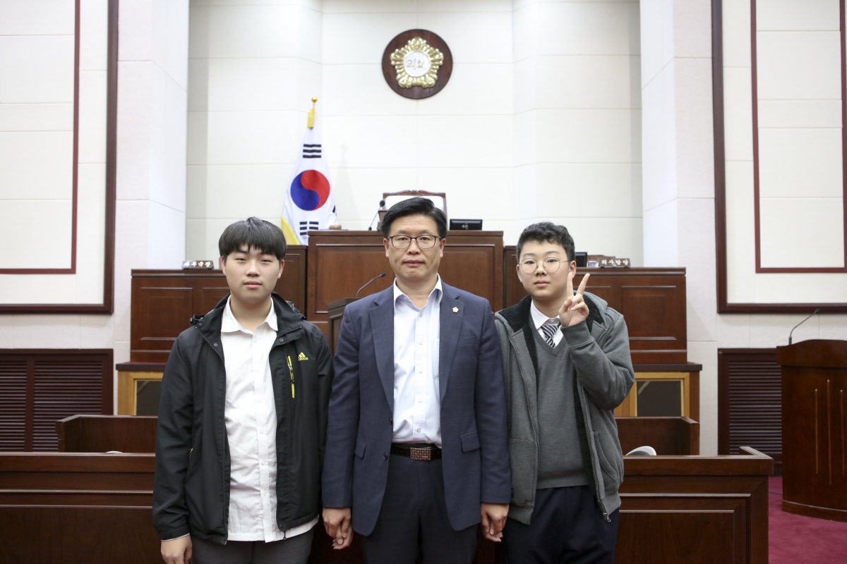 20181026-137[IMG_1868-선주원남동민 일행 의회방문.JPG