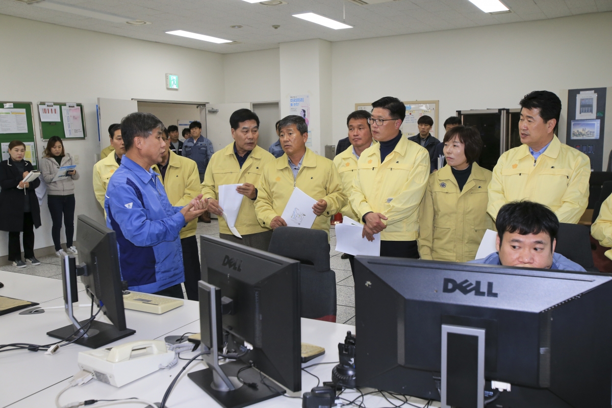 20181030-077[AP7U5226-제226회 임시회시 전체의원 환경자원화시설 현장방문.JPG
