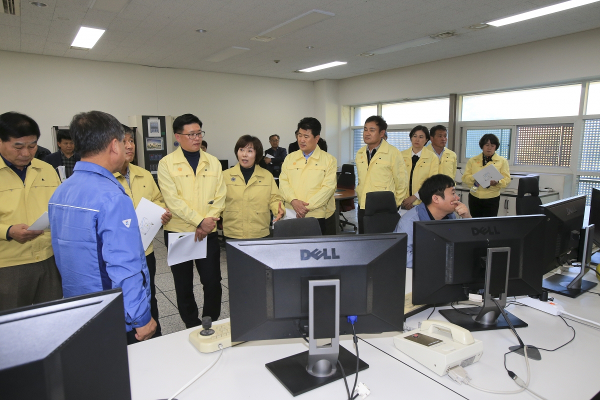 20181030-081[AP7U5242-제226회 임시회시 전체의원 환경자원화시설 현장방문.JPG