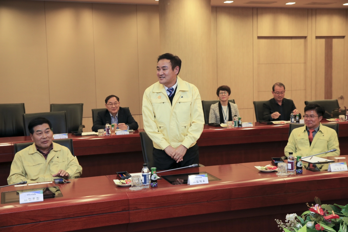 20181126-085[AP7U8239-제227회 제2차 정례회 기간중 기획행정위원회 LIG넥스원 기업체 방문.jpg