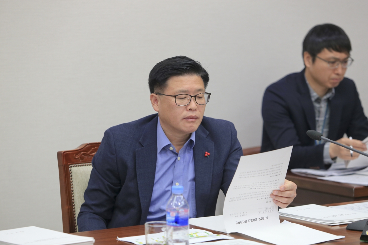 20181128-038[AP7U8593-제227회 제2차 정례회 기획행정위원회 조례안 심사활동.jpg