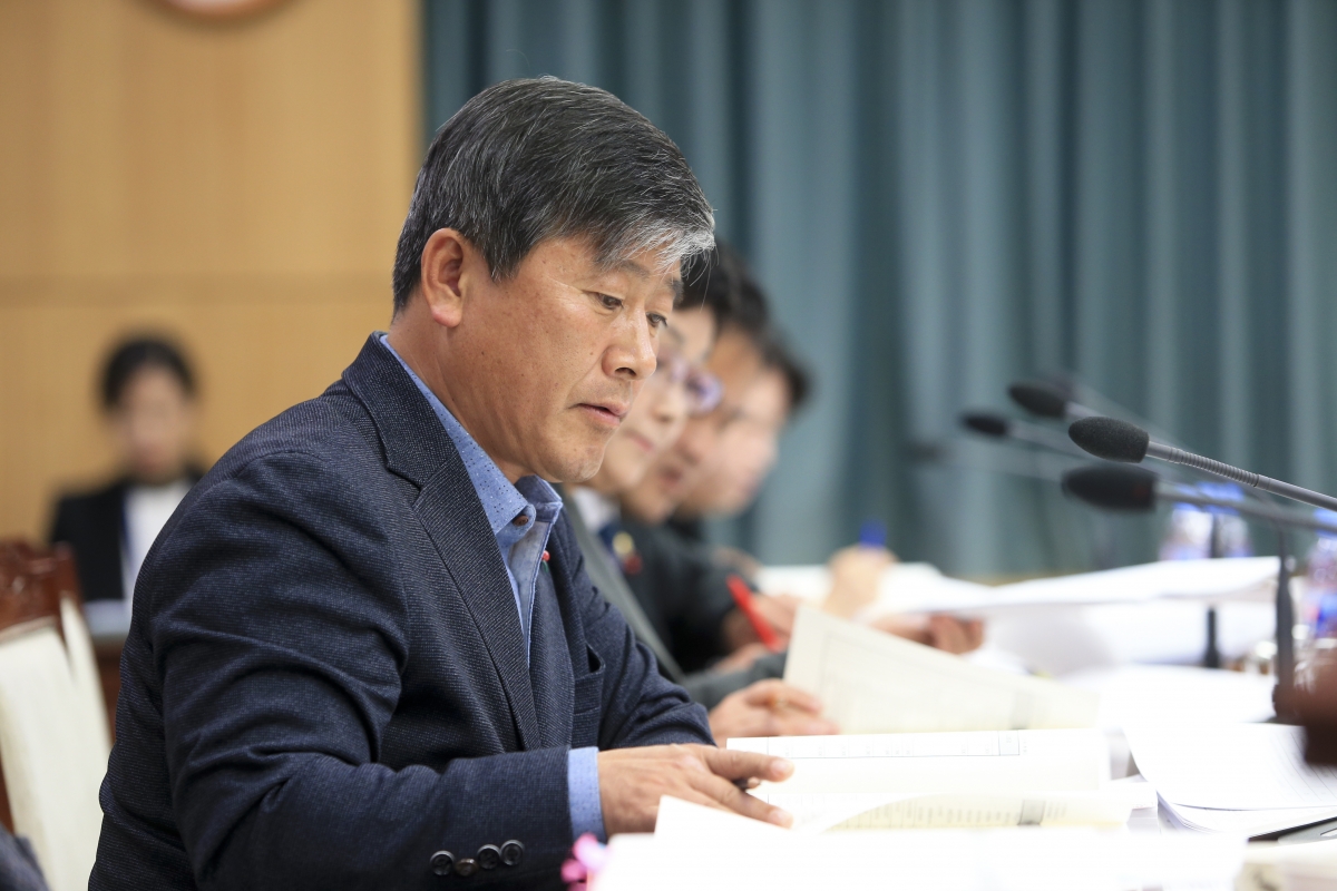 20181205-024[AP7U9098-제227회 제2차 정례회 예산결산특별위원회 2019년도 예산안 및 기금운용계획안 심사활동.jpg