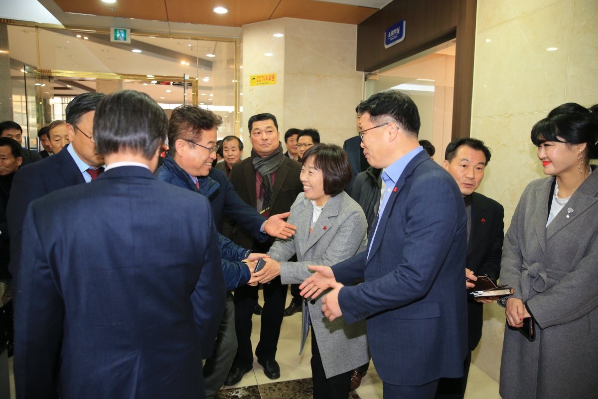 20181219-029[AP7U9949-방위산업 발전 모색 토론회.JPG