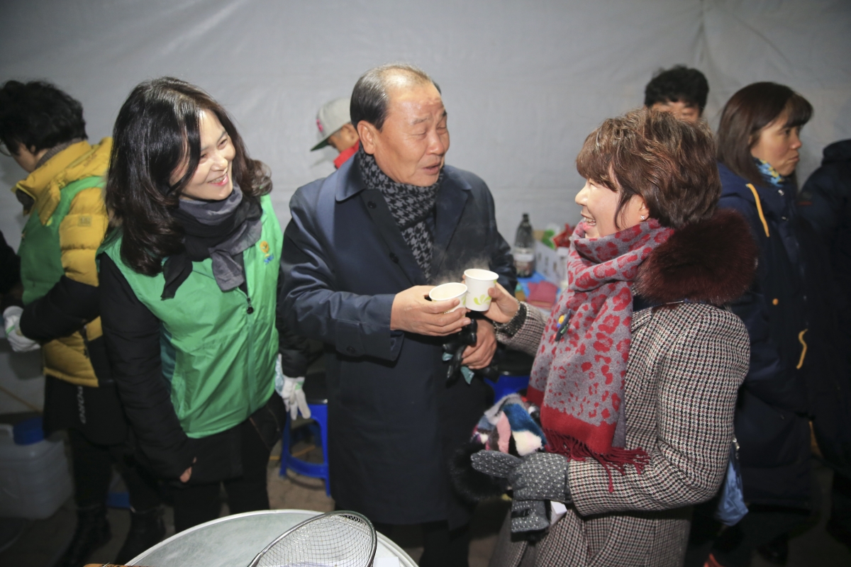 20190101-003[AP7U0259-2019 새해맞이 시민안녕 기원행사.jpg