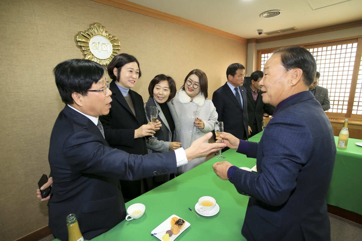 20190103-081[AP7U0608-2019 구미시의회 신년인사회.jpg