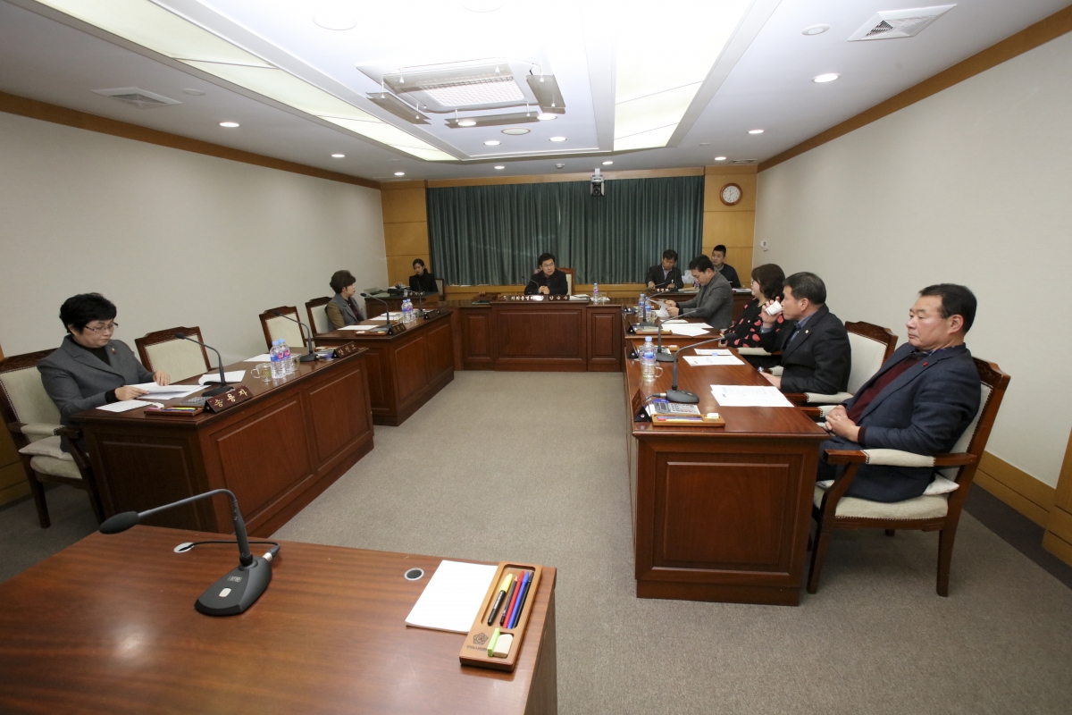 20190115-003[IMG_2873-폐회중 의회운영위원회 활동.jpg