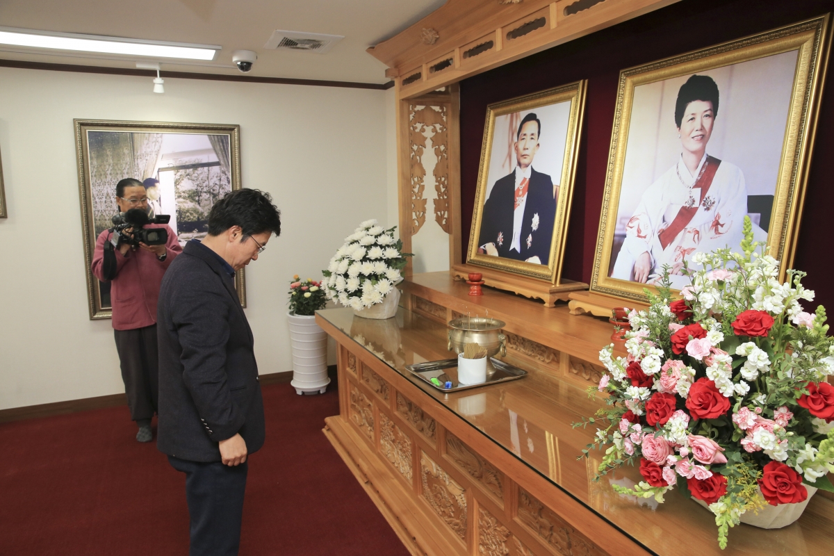 20190301-099[AP7U3232-3.1절 기념 박정희 대통령 생가 추념.jpg