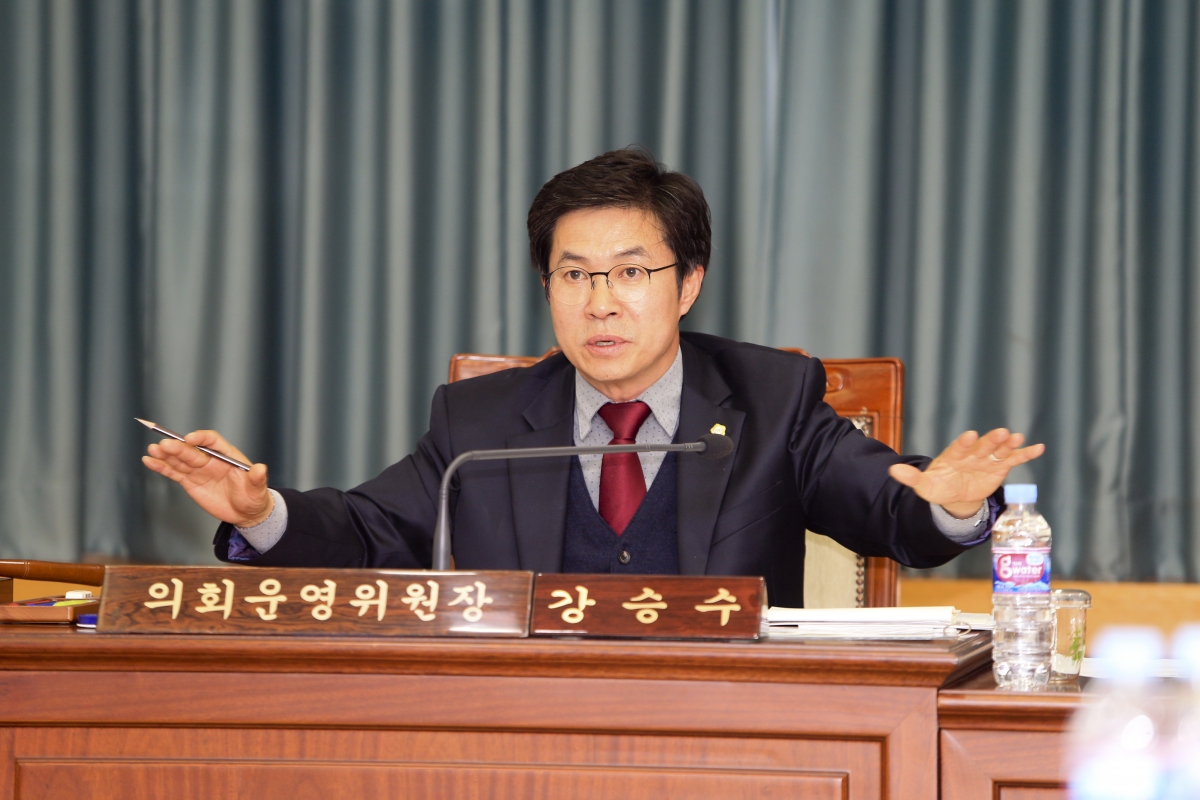 20190307-055[AP7U3358-제229회 임시회 의회운영위원회 조례안 심사활동.jpg