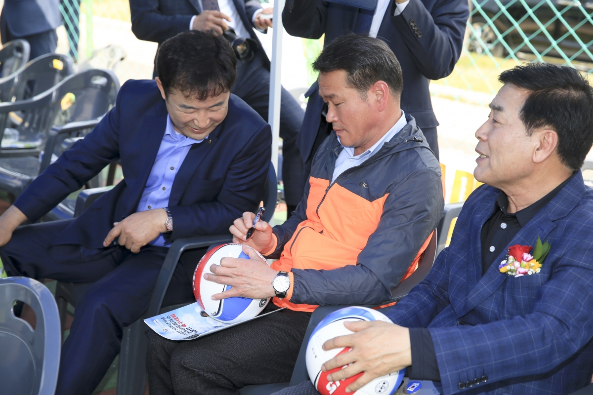 20190421-034[AP7U6119-제5회 구미상공회의소 회장기 직장인 족구대회.jpg