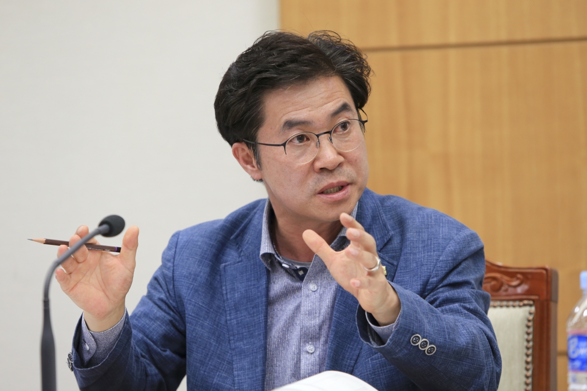 20190426-023[AP7U6553-제230회 임시회 기획행정위원회 소관 2019년도 제1회 추가경정예산안 예비심사.jpg