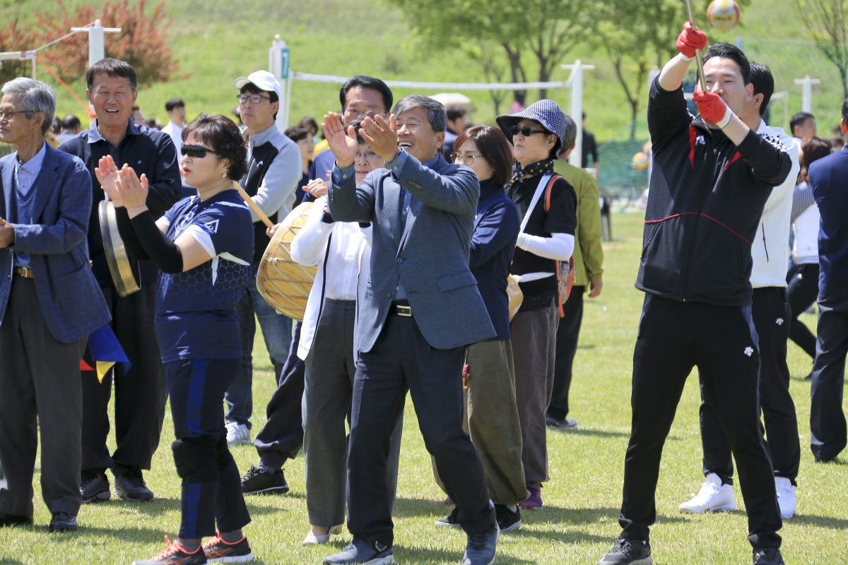 20190427-097[AP7U6944-제27회 LG기 주부배구대회.jpg