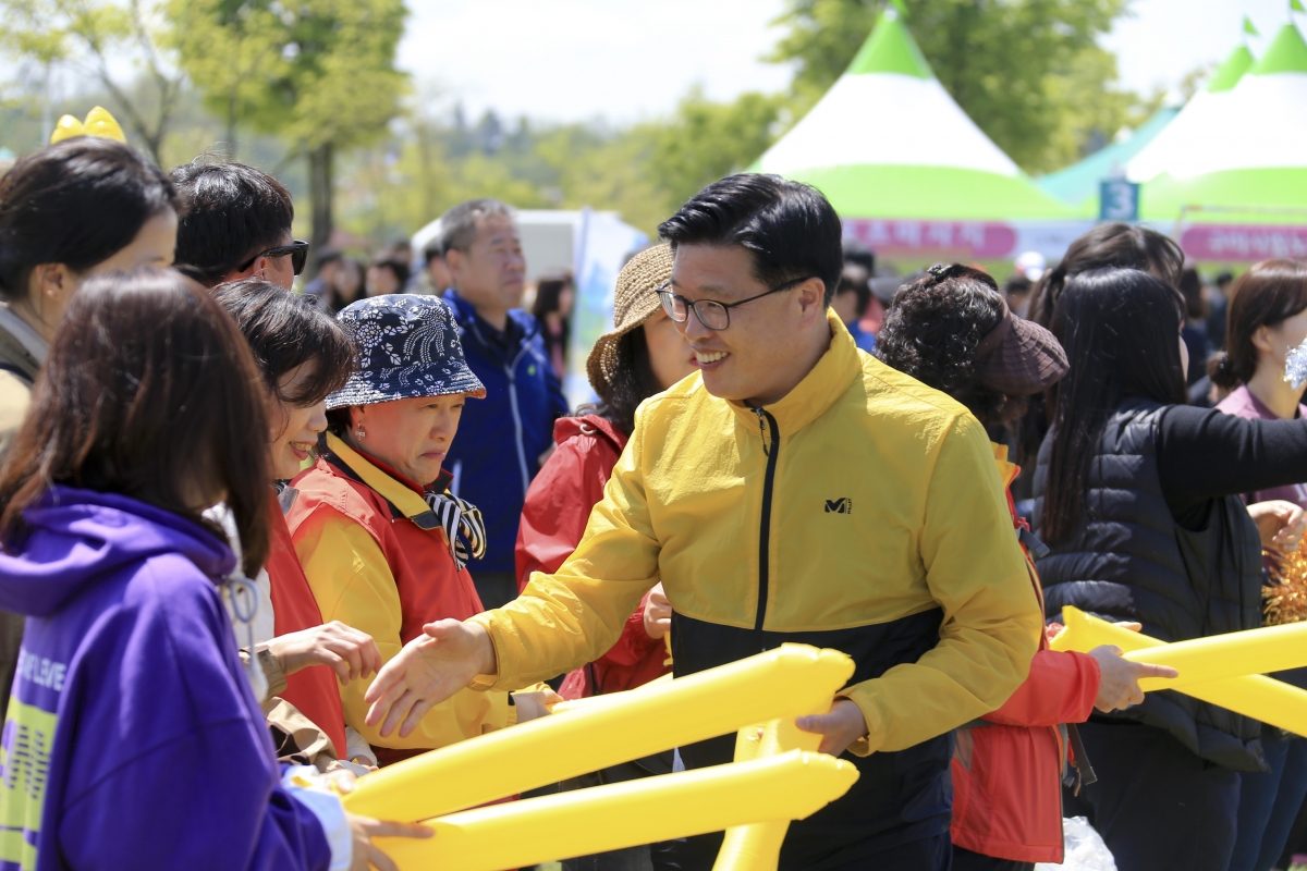 20190427-044[AP7U6775-제27회 LG기 주부배구대회.jpg