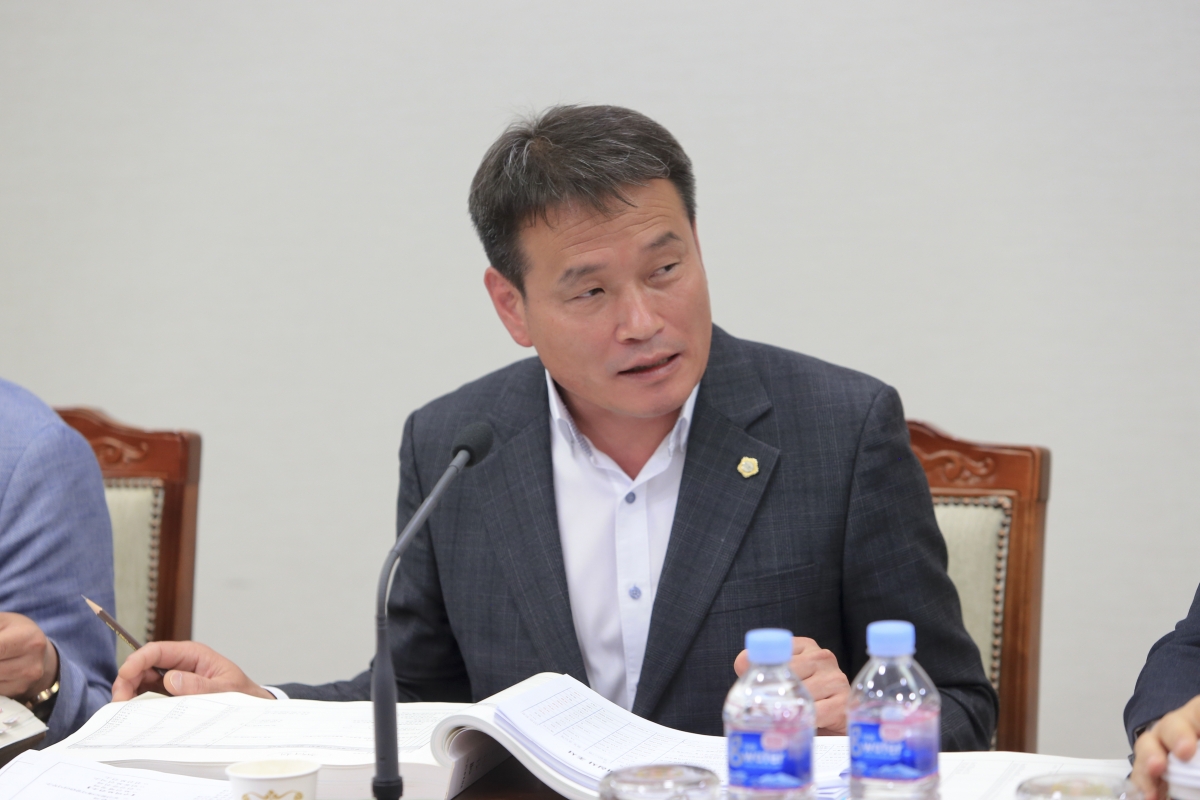 20190430-047[AP7U7146-제230회 임시회 예산결산특별위원회 2019년도 제1회 추가경정예산안 심사.jpg