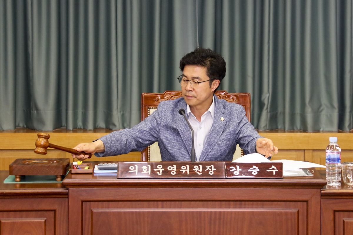 20190521-009[IMG_4155-폐회중 의회운영위원회 활동.jpg