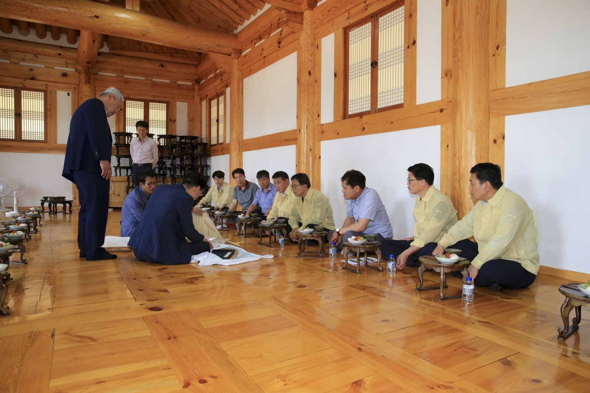 20190530-098[AP7U8393-행정조사특별위원회 영남유교문화진흥원 현장방문.jpg