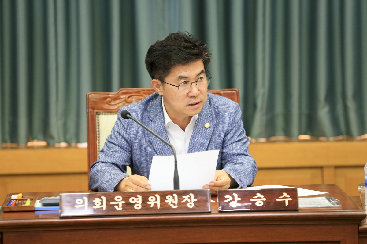 20190702-004[AP7U9960-폐회중 의회운영위원회 활동.jpg