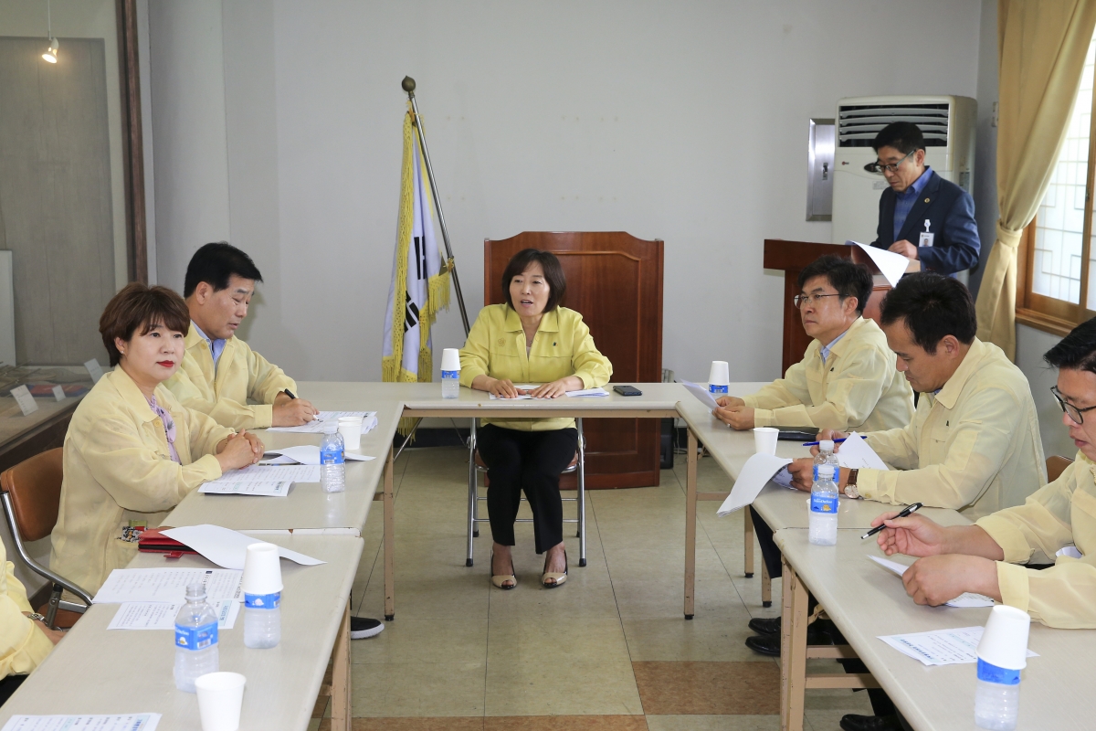 20190712-045[AP7U0592-제232회 임시회 기획행정위원회 국궁장 현장방문.jpg
