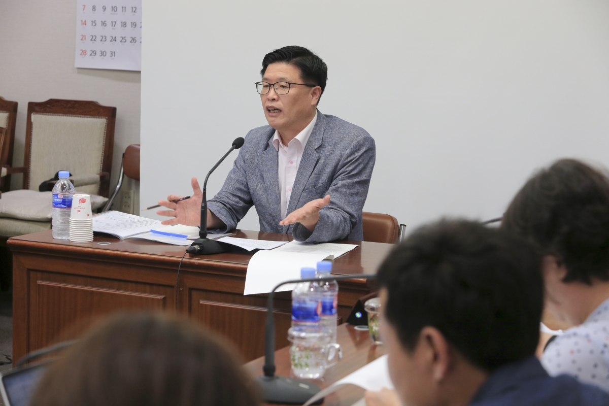 20190715-030[AP7U0827-제232회 임시회 기획행정위원회 조례안 심사활동.jpg