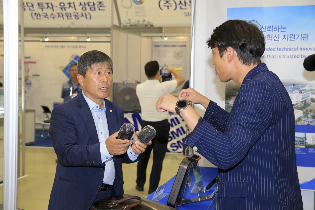 20190919-097[AP7U2821-2019 국제탄소산업 포럼.JPG