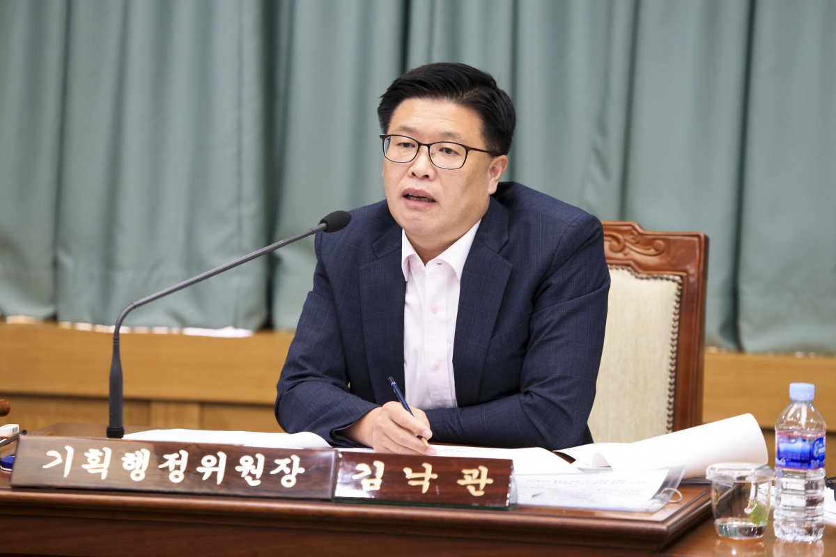 20190920-016[AP7U2977-제233회 임시회 기획행정위원회 조례안 심사활동.jpg