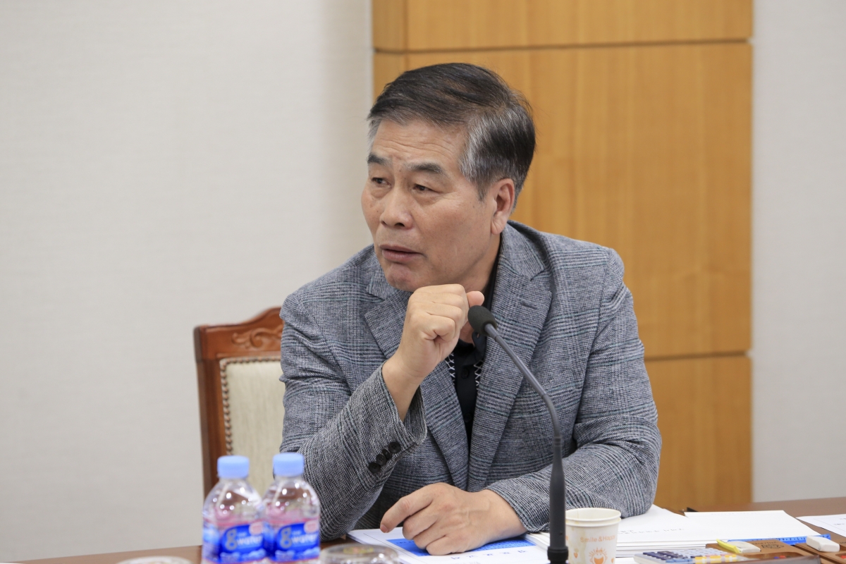 20190920-032[AP7U3041-제233회 임시회 기획행정위원회 조례안 심사활동.jpg