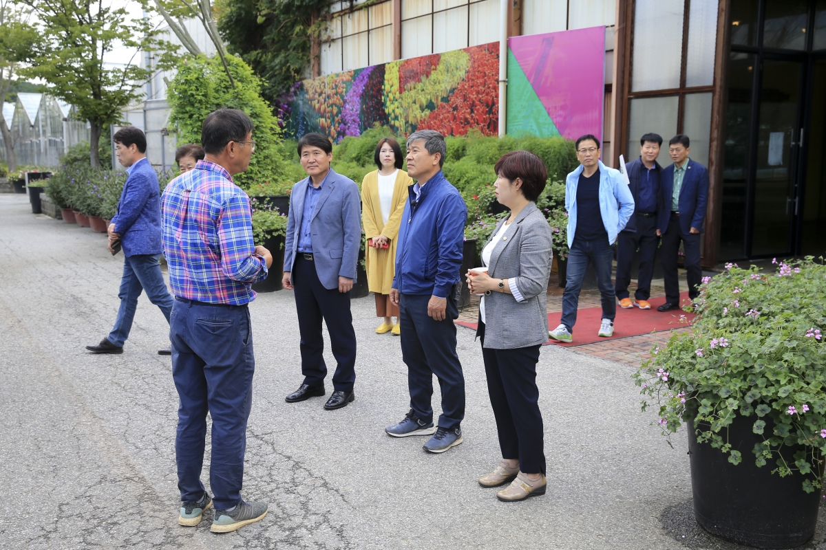20190923-018[AP7U3366-제233회 임시회시 산업건설위원회 충남 아산시 세계꽃식물원 비교견학.jpg