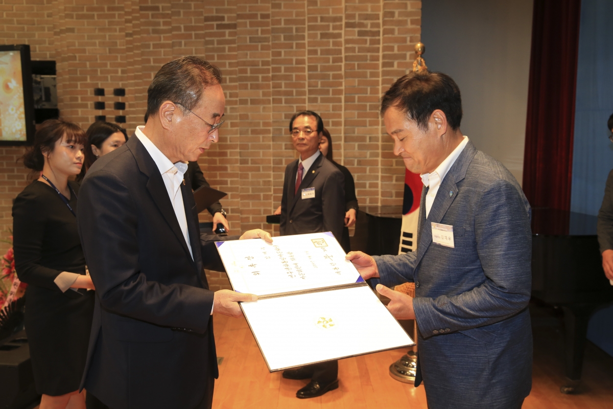 20190925-054[AP7U3815-민주평화통일자문회의 구미시협의회 제19기 출범식.jpg