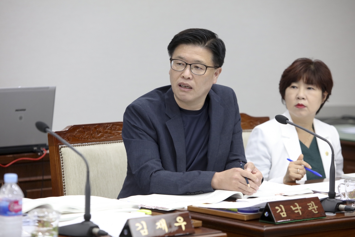 20190926-006[IMG_5091-제233회 임시회 예산결산특별위원회 2019년도 제2회 추경예산안 심사활동.jpg