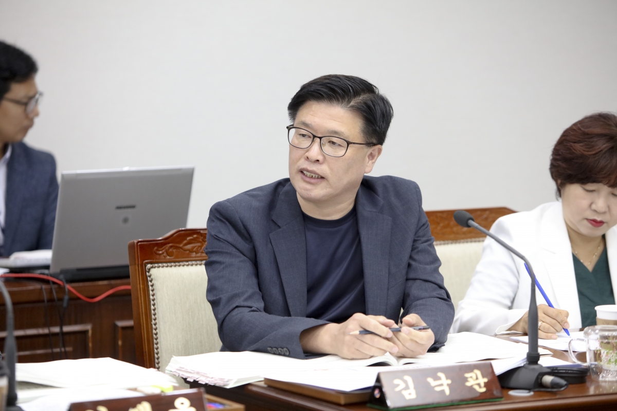 20190926-030[IMG_5144-제233회 임시회 예산결산특별위원회 2019년도 제2회 추경예산안 심사활동.jpg