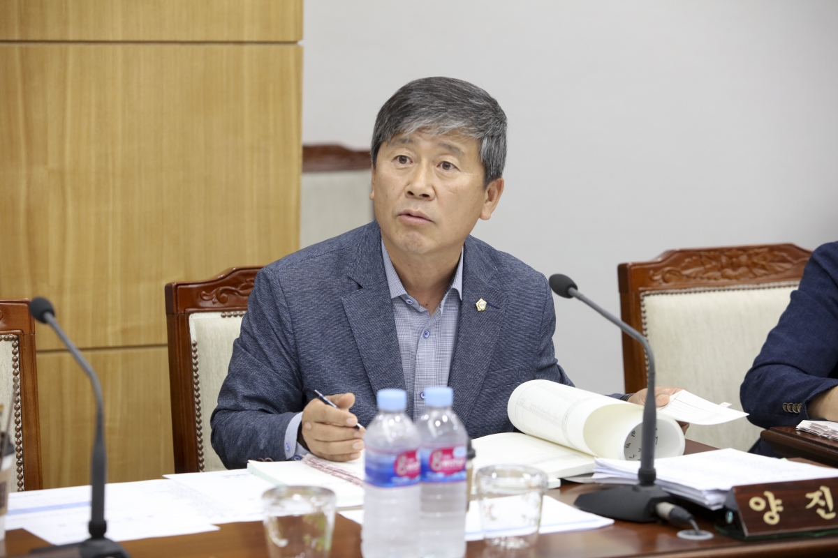 20190926-015[IMG_5105-제233회 임시회 예산결산특별위원회 2019년도 제2회 추경예산안 심사활동.jpg