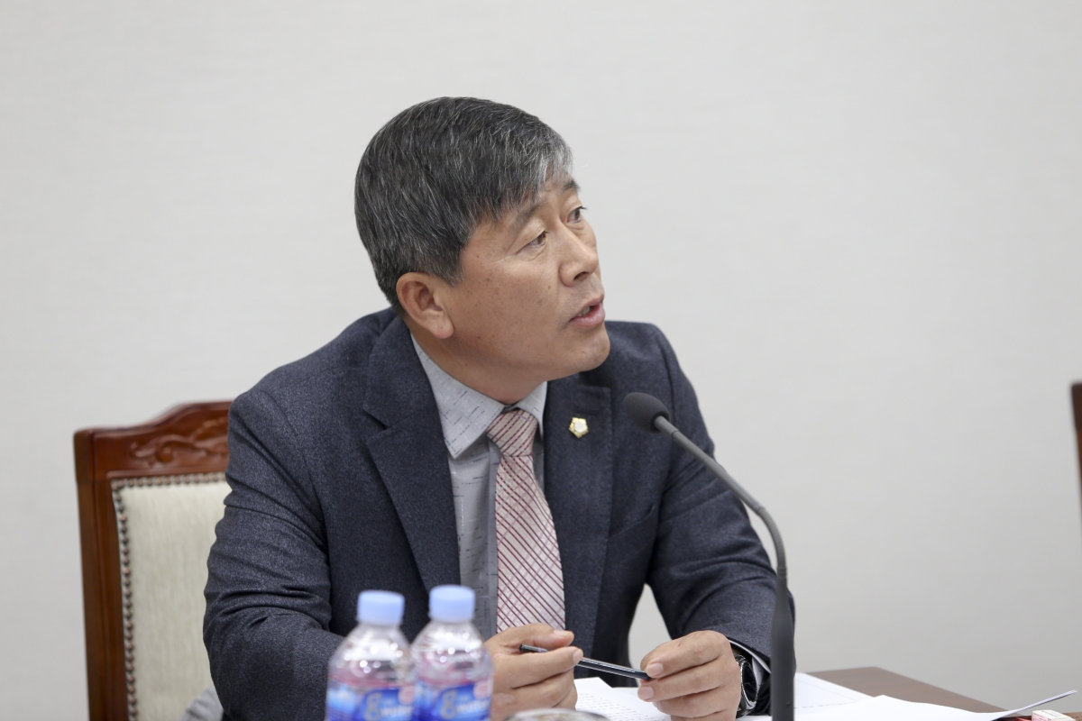 20191126-007[AP7U7974-제235회 정례회 의회운영위원회 조례안 심사활동.jpg