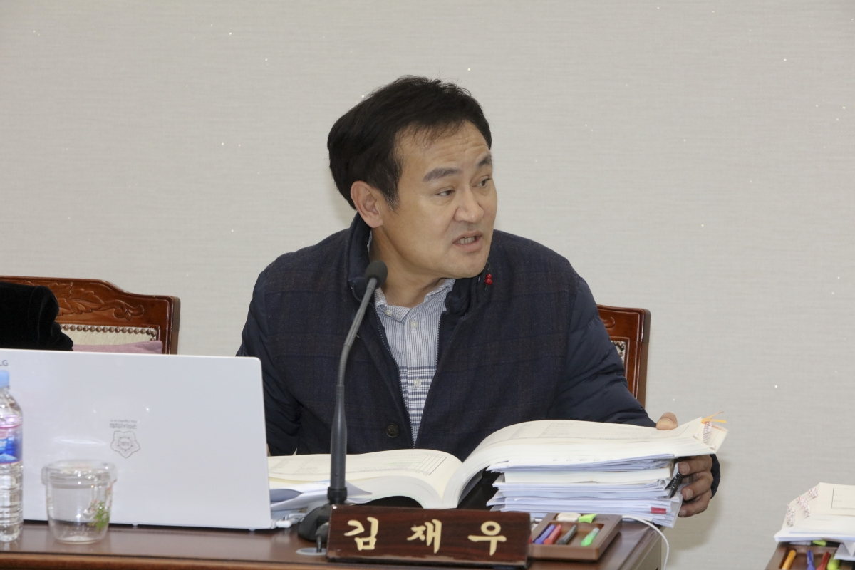 20191206-003[IMG_6067-제235회 정례회 예산결산특별위원회 2020년도 예산안 및 기금운용계획안 심사활동.jpg