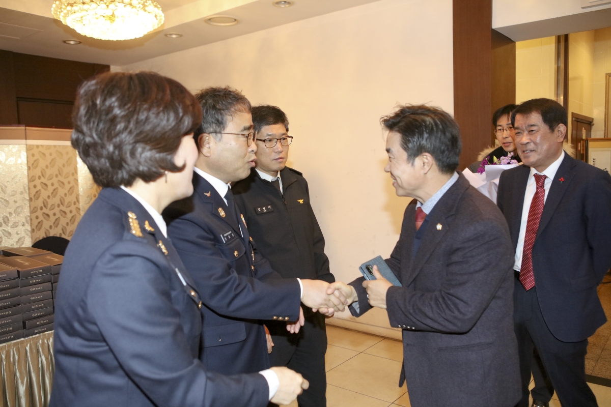 20200116-014[IMG_6820-구미소방서 의용소방대 연합회장 이·취임식.jpg