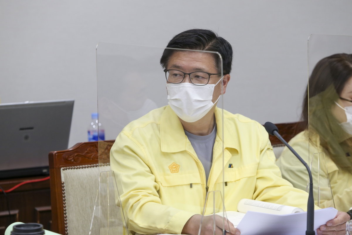 20200916-043[AP7U9592-제243회 임시회 예산결산특별위원회 소관 2020년도 제2회추가경정예산안 심사활동.JPG