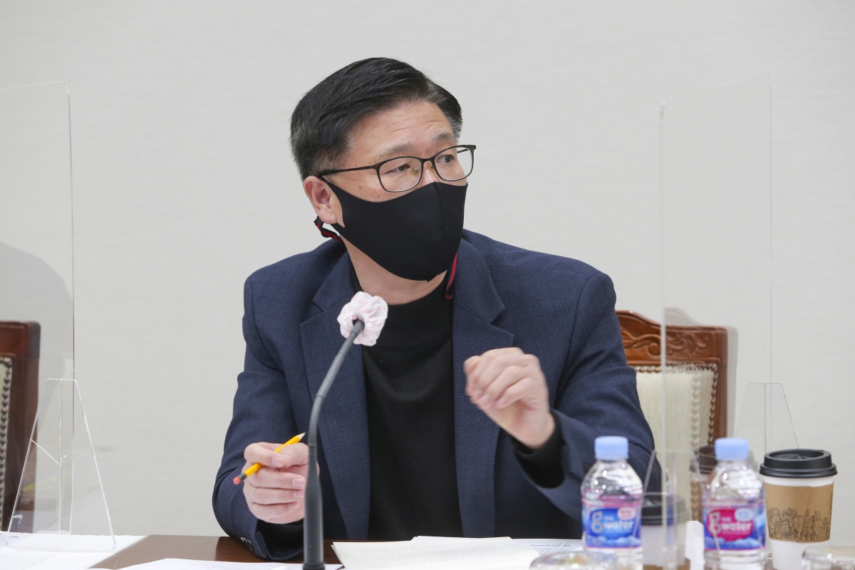 20210305-027[AP7U8382-제247회 임시회 산업건설위원회 조례안 심사활동.jpg