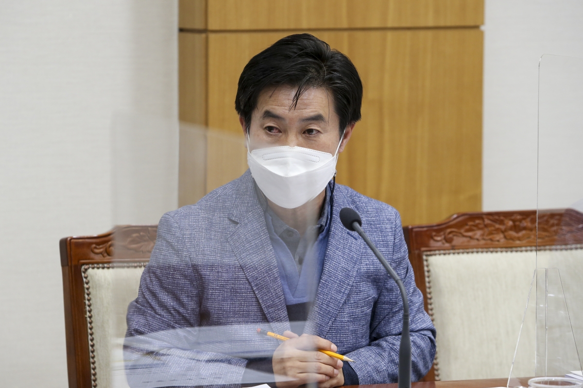 20210412-016[AP7U9957-제248회 임시회 기획행정위원회 조례심사 및 행정사무감사 계획서 작성.jpg
