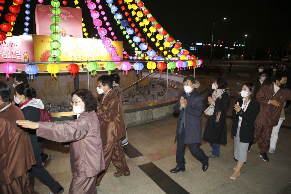 20210416-034[IMG_8233-불기2565 부처님 오신날 점등식.jpg