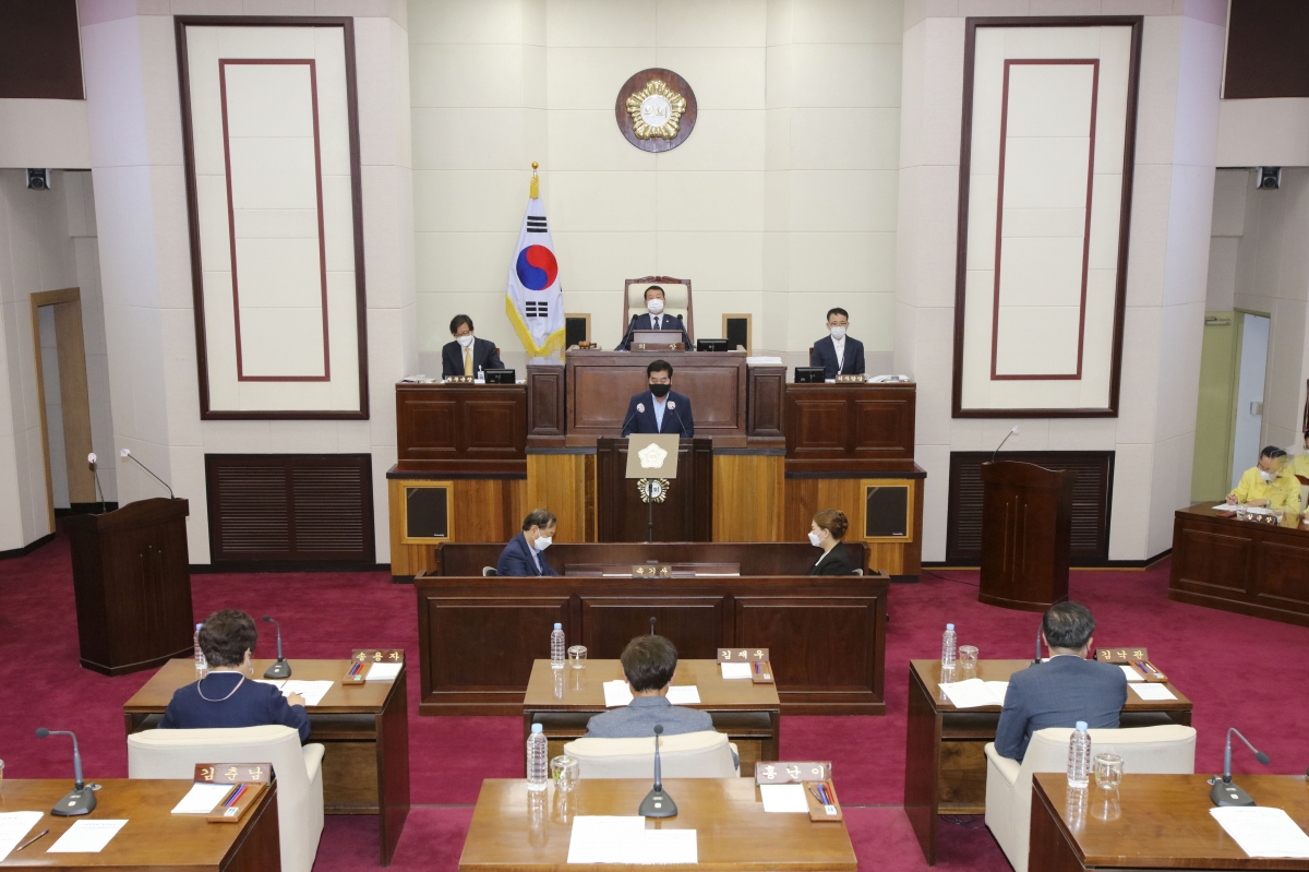 20210506-007[IMG_8649-제249회 임시회 제1차 본회의시 안주찬 의원 5분 자유발언.jpg