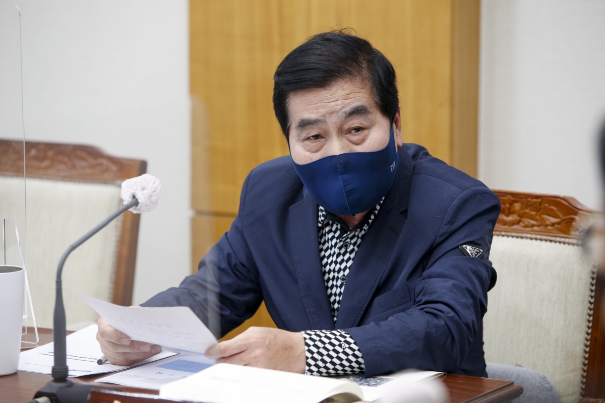 20211025-006[_P7U8903-제253회 임시회시 기획행정위원회 조례안 심사활동.jpg