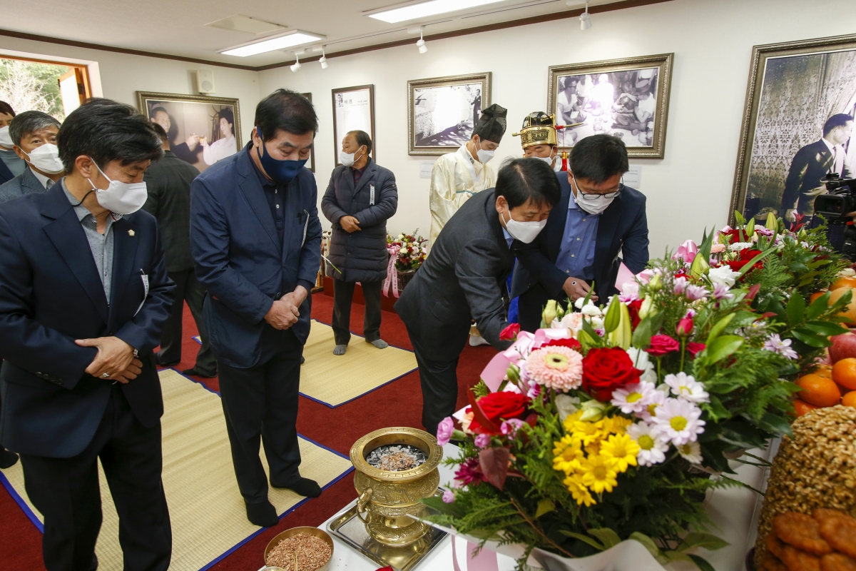 20211114-022[_P7U0457-박정희대통령 탄생 104돌 숭모제.jpg