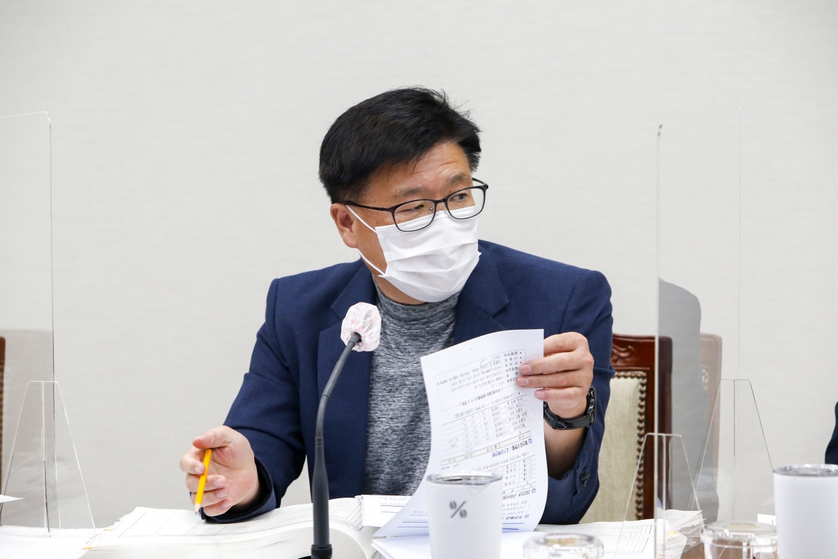 20211129-051[_P7U1680-제253회 정례회시 산업건설위원회 소관 2022년도 예산안 예비심사활동.jpg