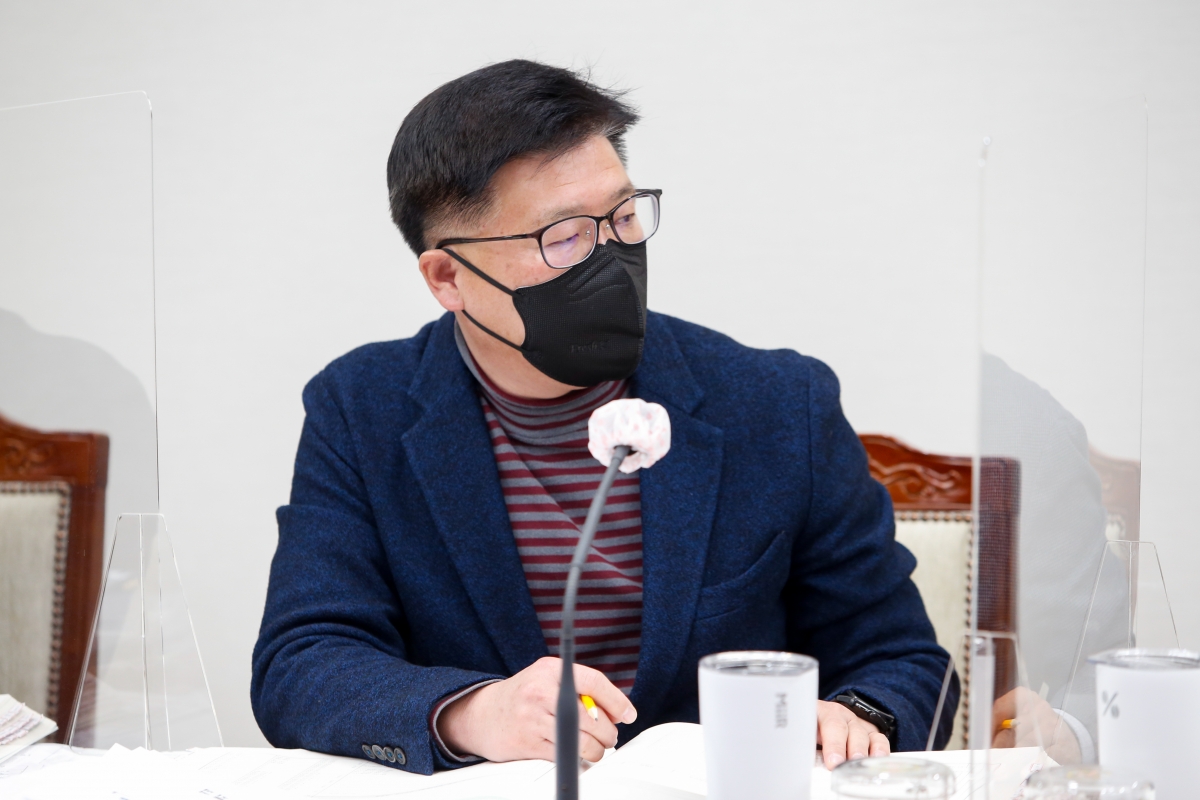 20211214-021[_P7U3260-제254회 정례회시 산업건설위원회 2021년도 제3회 추가경정예산안 예비심사 활동 .jpg