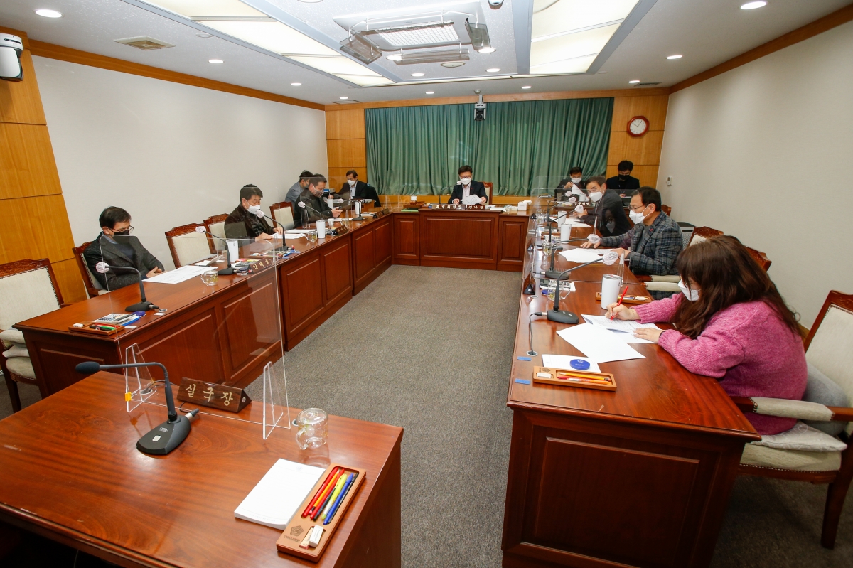 20220121-003[_P7U6137-제255회 임시회시 제2차 전국체육대회행정사무조사특별위원회 활동.jpg