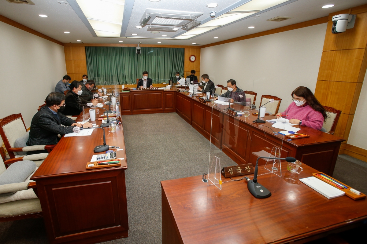 20220121-002[_P7U6132-제255회 임시회시 제2차 전국체육대회행정사무조사특별위원회 활동.jpg