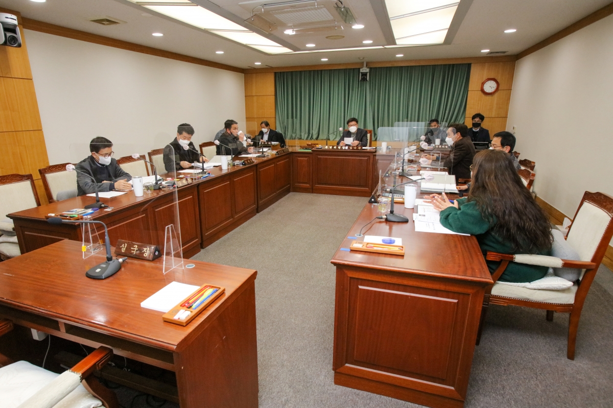 20220210-001[IMG_0643-제255회 임시회 폐회중 제3차 행정사무조사특별위원회 활동.jpg