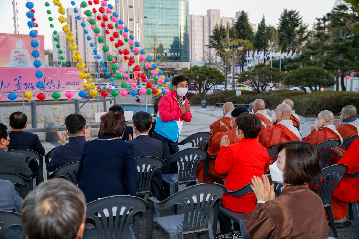 20220408-031[_P7U9972-불기2566 봉축탑 점등식.jpg