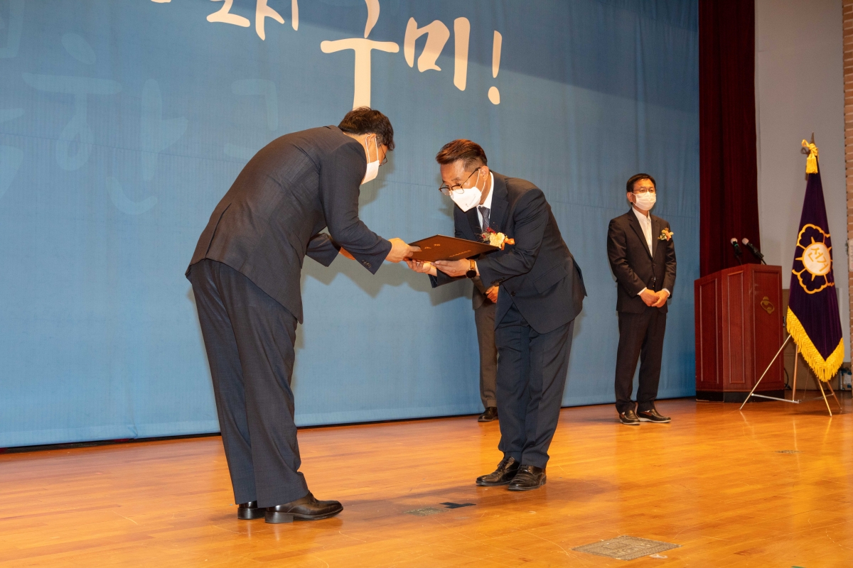 20220603-036[IMG_1198-제8회 전국동시지방선거 당선증 교부식.JPG