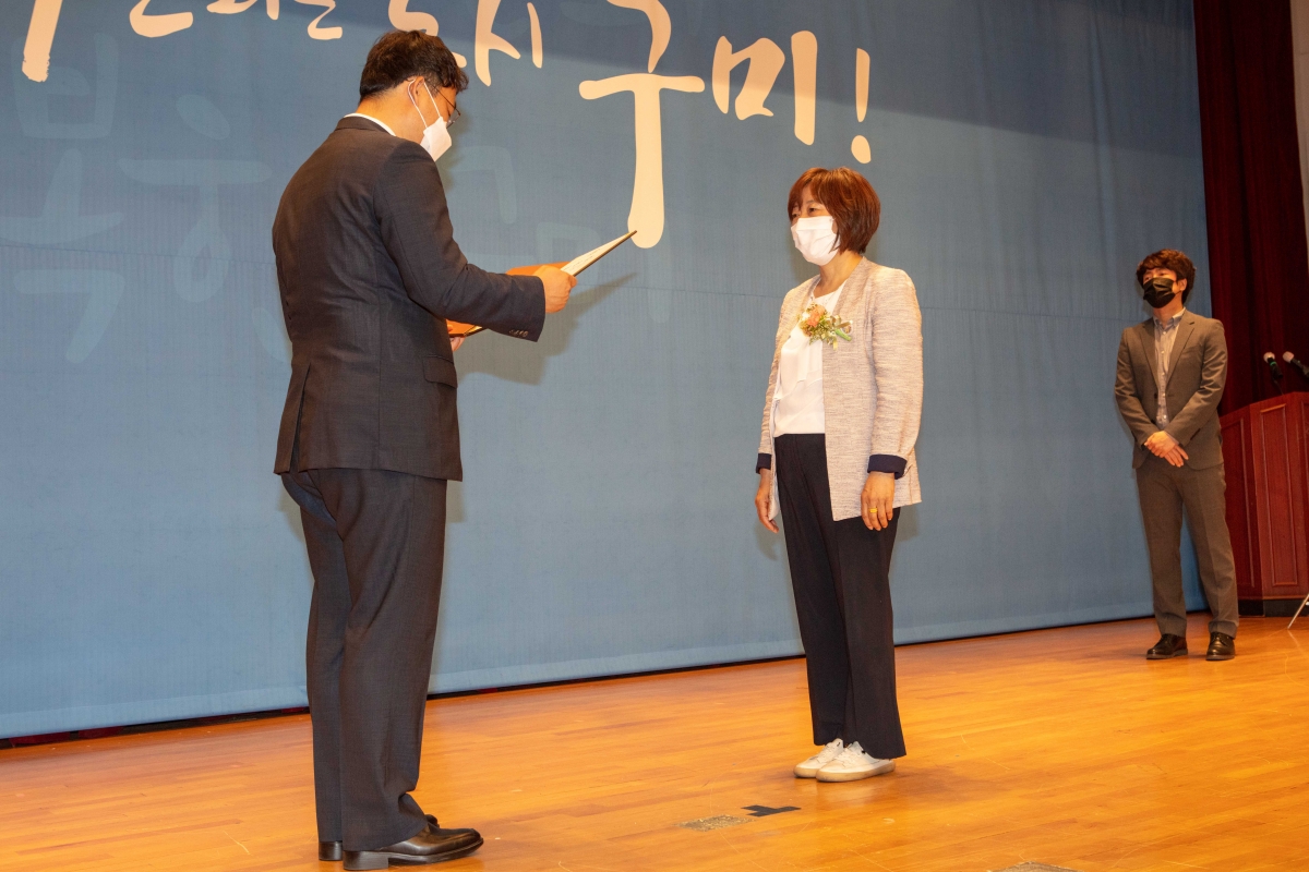 20220603-077[IMG_1233-제8회 전국동시지방선거 당선증 교부식.JPG