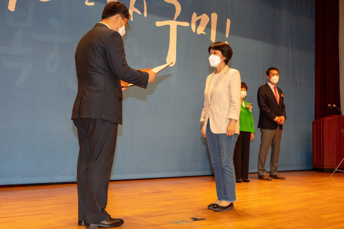 20220603-142[IMG_1281-제8회 전국동시지방선거 당선증 교부식.JPG