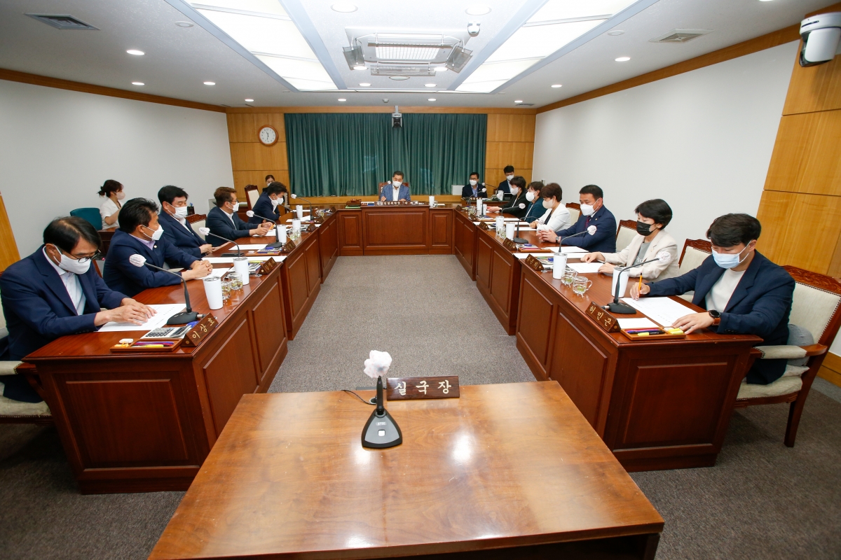 20220705-031[_P7U2728-제259회 임시회시 제1차 산업건설위원회 간사 선임의 건 활동.JPG